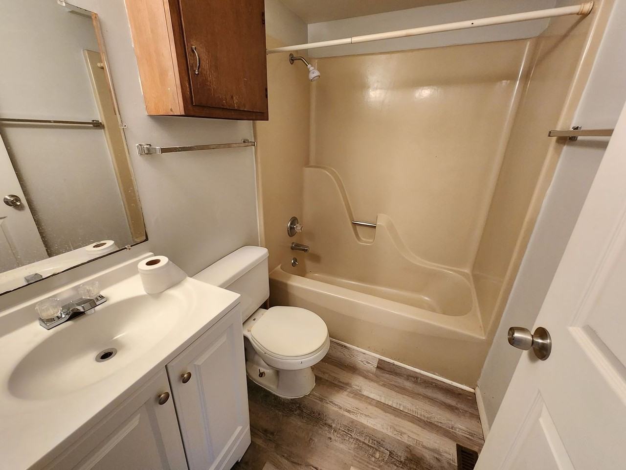 705 N Golfcrest - Photo 6 of 8