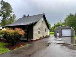 featured image of 1321 Tamarack St