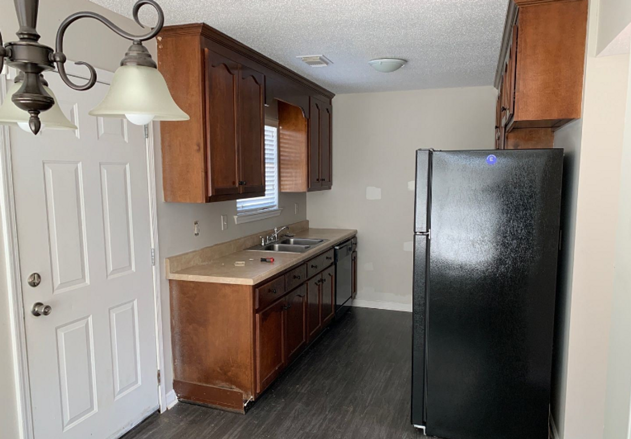 *11409 Oak Arbor Way - Photo 2 of 10