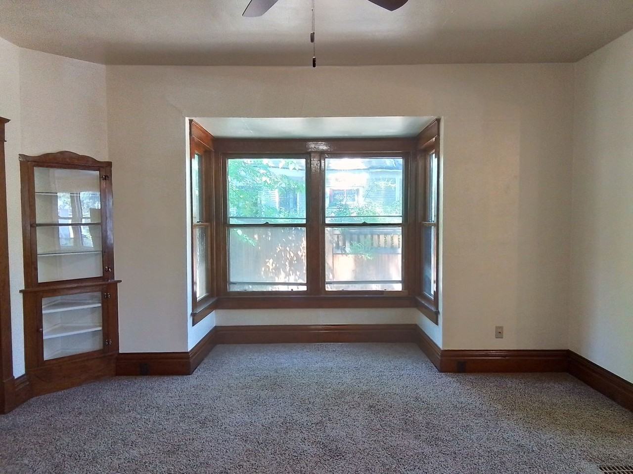 516 W. Olive - Photo 6 of 27