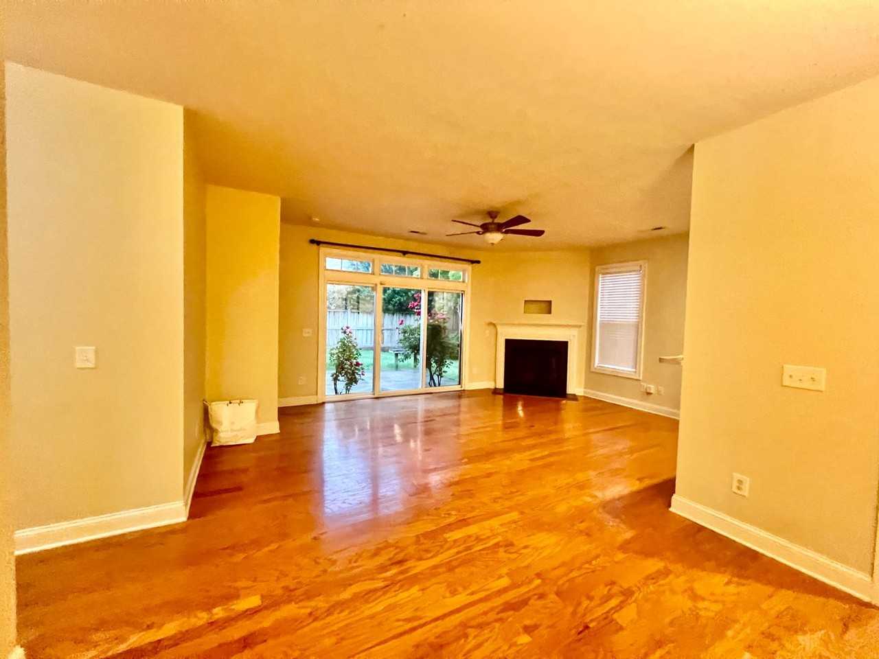 1016 Tidings Rd - Photo 3 of 29