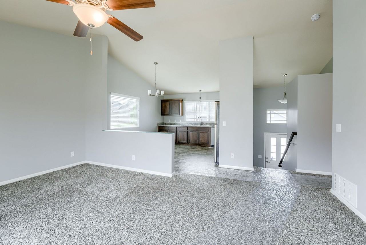 18906 Birch Ave - Photo 4 of 25