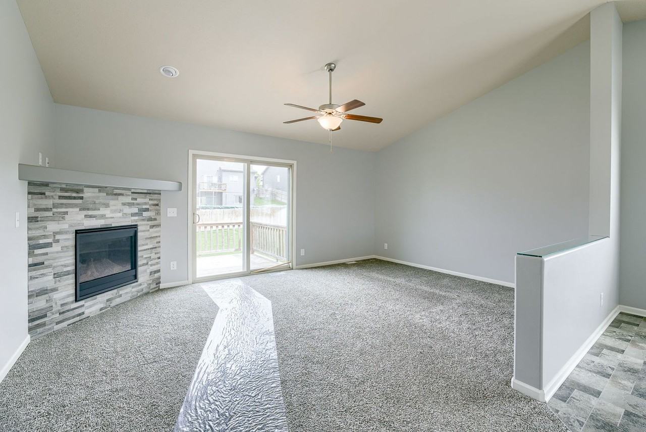18906 Birch Ave - Photo 7 of 25
