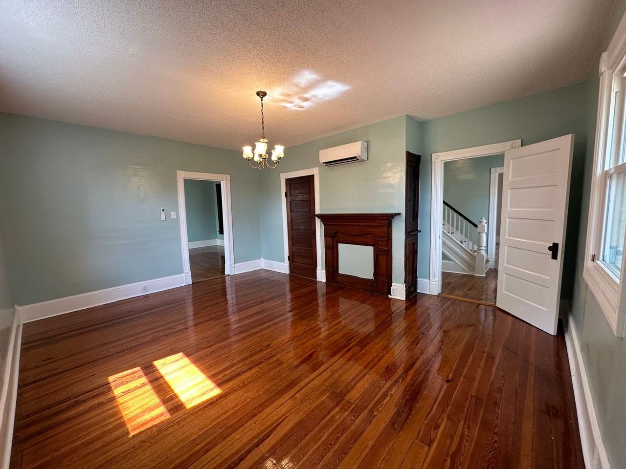 317 Confidence Lane - Photo 5 of 22