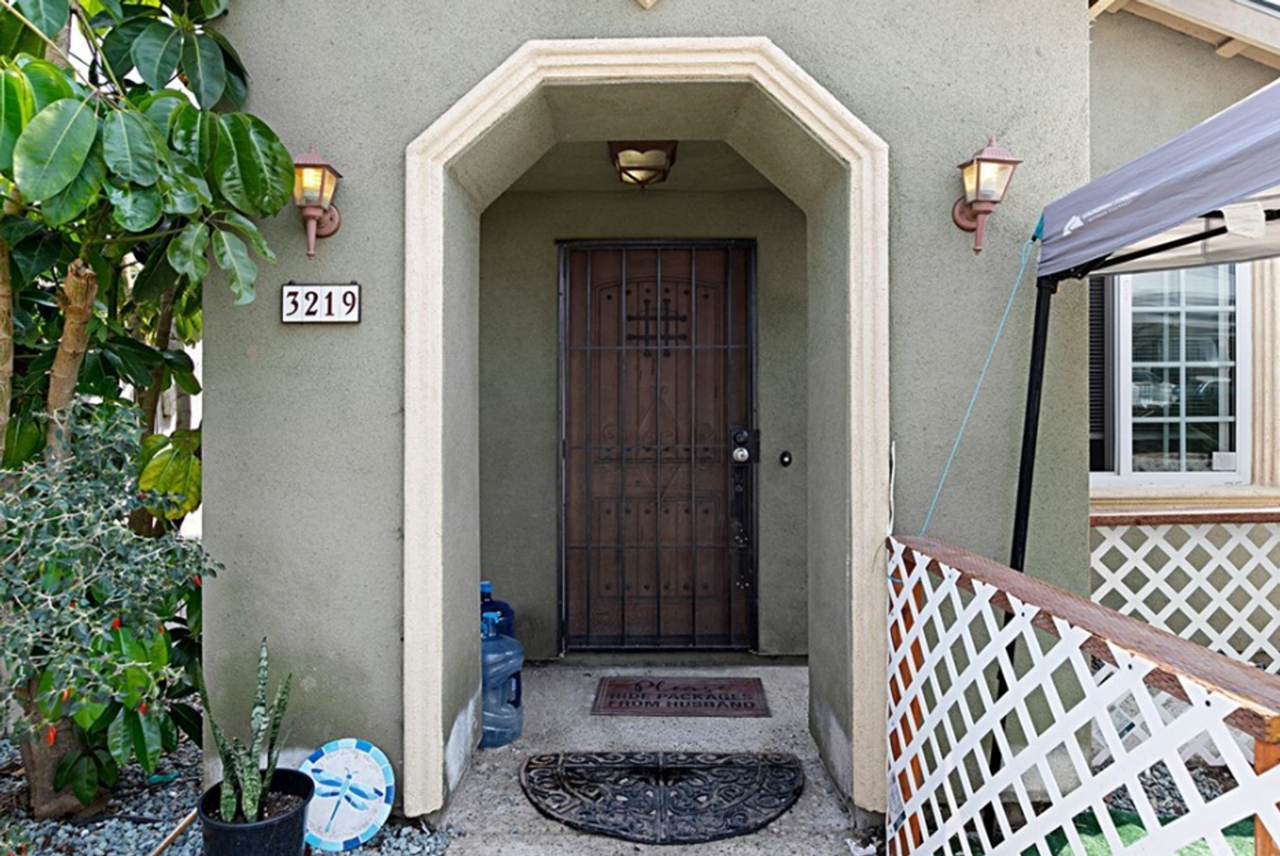 3219 Franklin Ave - Photo 2 of 18