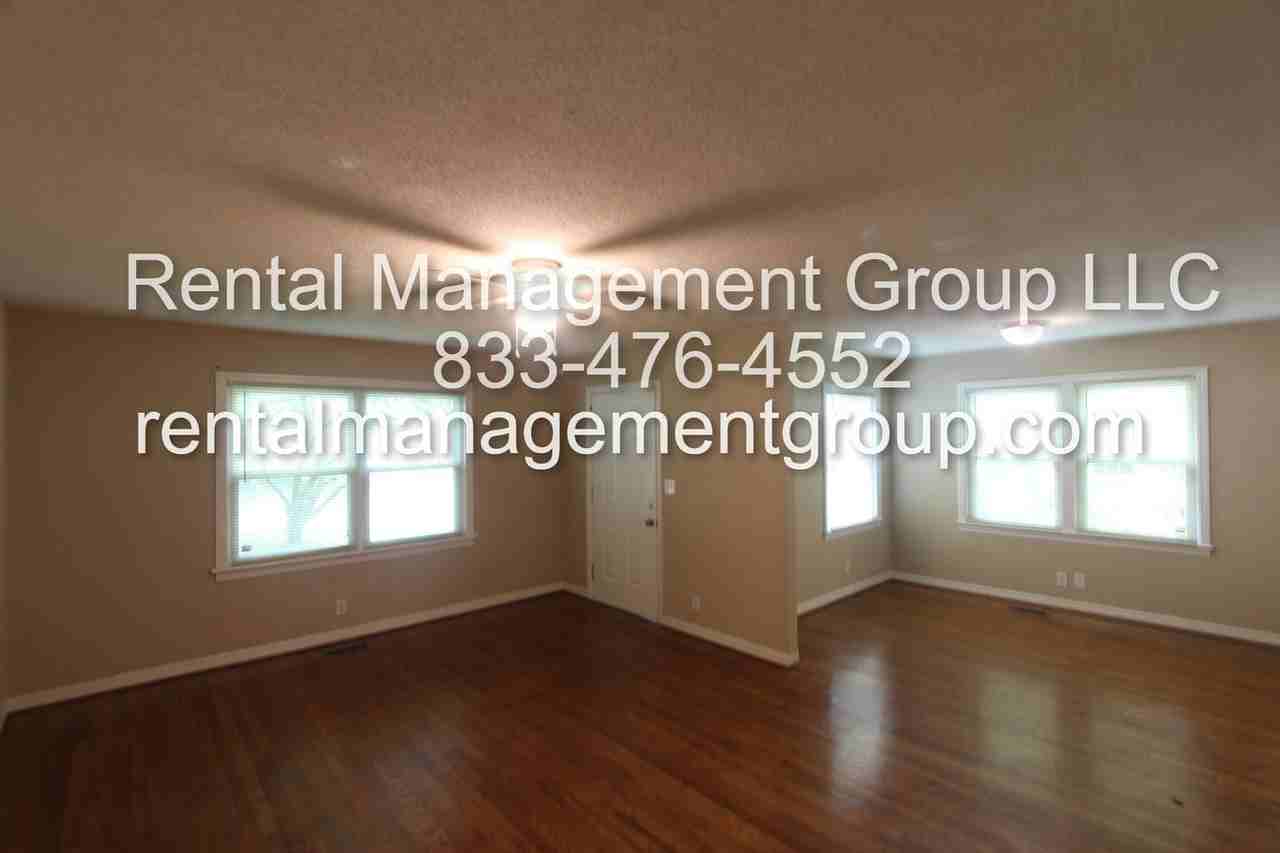 825 Meadowbrook Dr, Birmingham, AL 35215 3 Bedroom House for 950/month