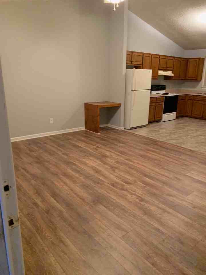 Kittrell Duplex 4 - Photo 2 of 12