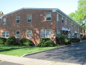 304 - *2113-15 Darrow Building* - Photo 1 of 1