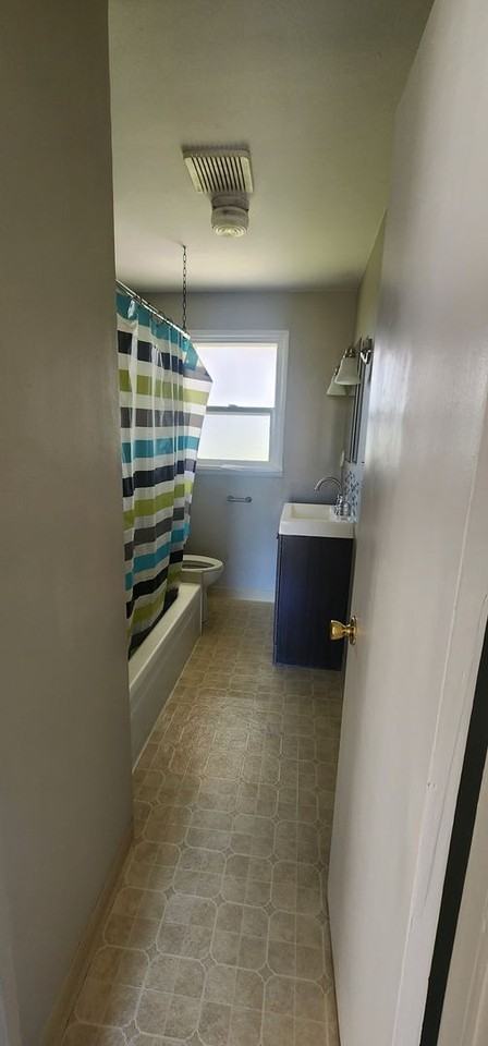 PL001-1504/ 1506 NW Vine St-Zachary - Photo 3 of 8