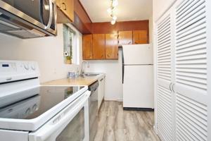 featured image of 2305 N Berkshire Rd #A