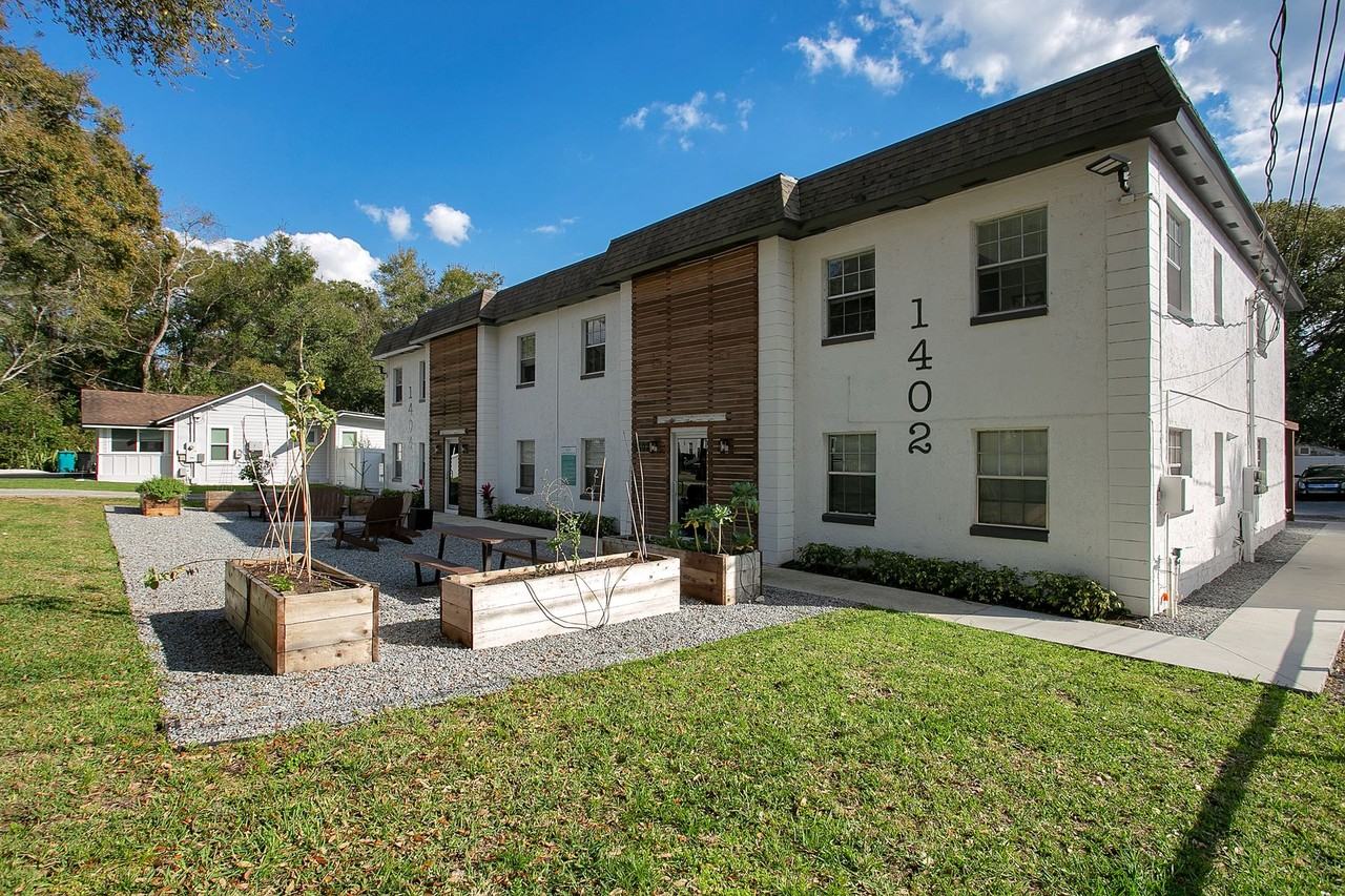 The Garden Apartments | 1 & 2 Bedroom Apartments in Orlando, FL - Photo 2 of 19