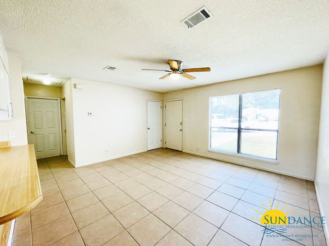 632 Carnathan Ct - Photo 3 of 17