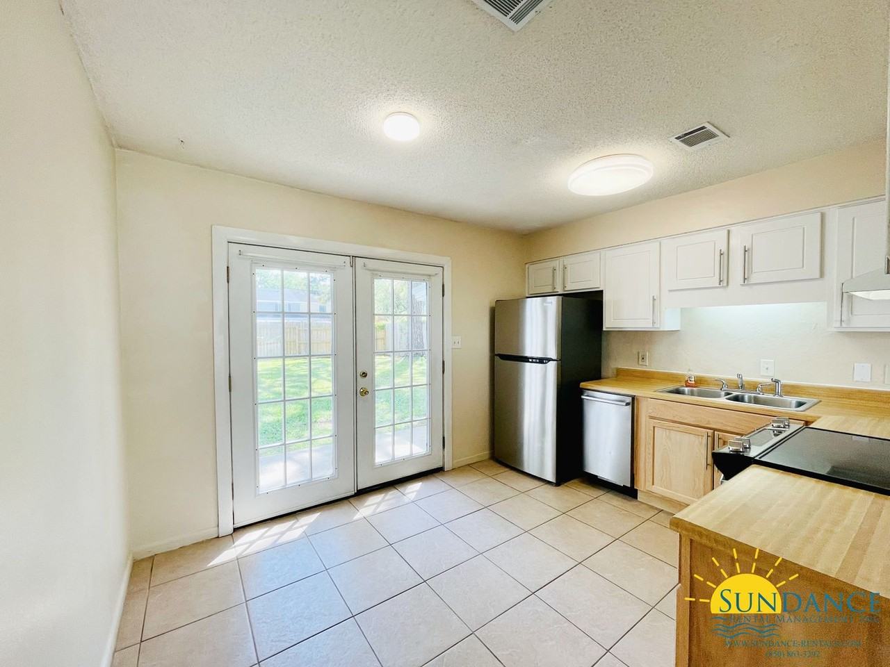 632 Carnathan Ct - Photo 5 of 17