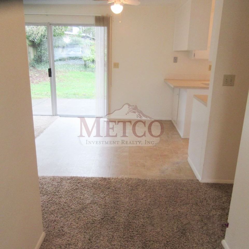 3460 High St - Photo 2 of 20
