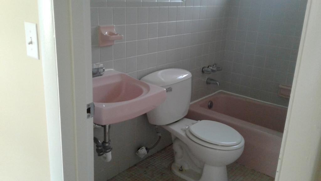 1583 N Page Dr - Photo 4 of 9