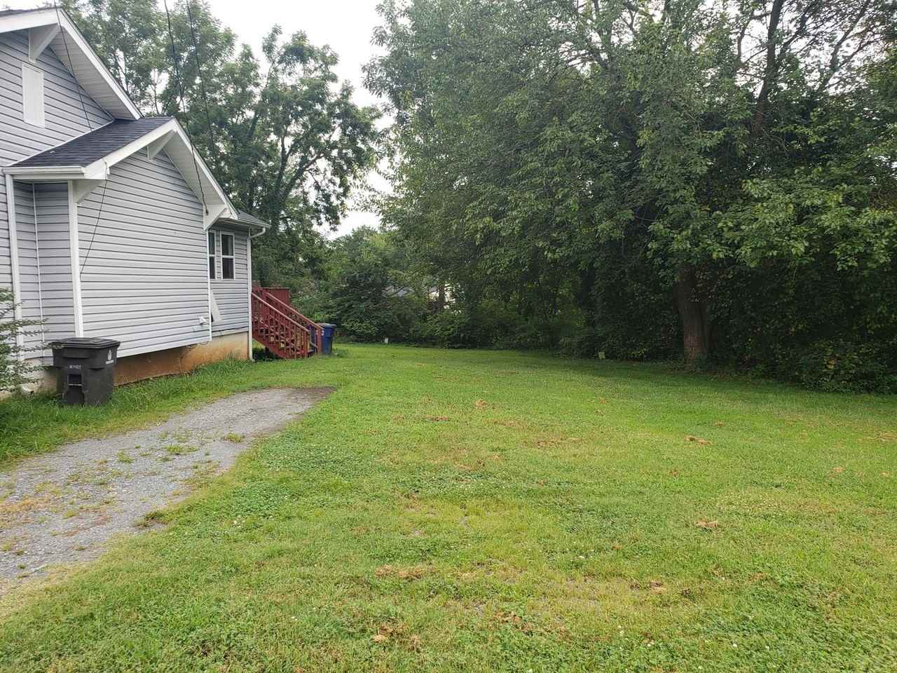 4509 Lansing Dr - Photo 2 of 13