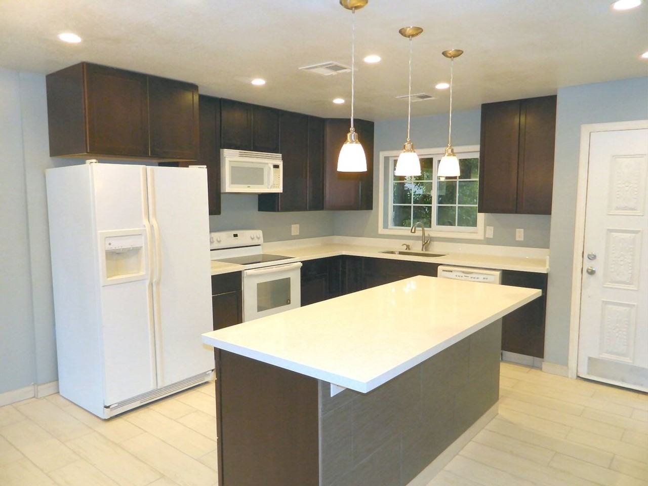 5424 S Clambake Bay Ct - Photo 2 of 32