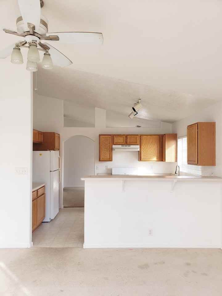 7168 Labrador Dr Ne - Photo 2 of 15