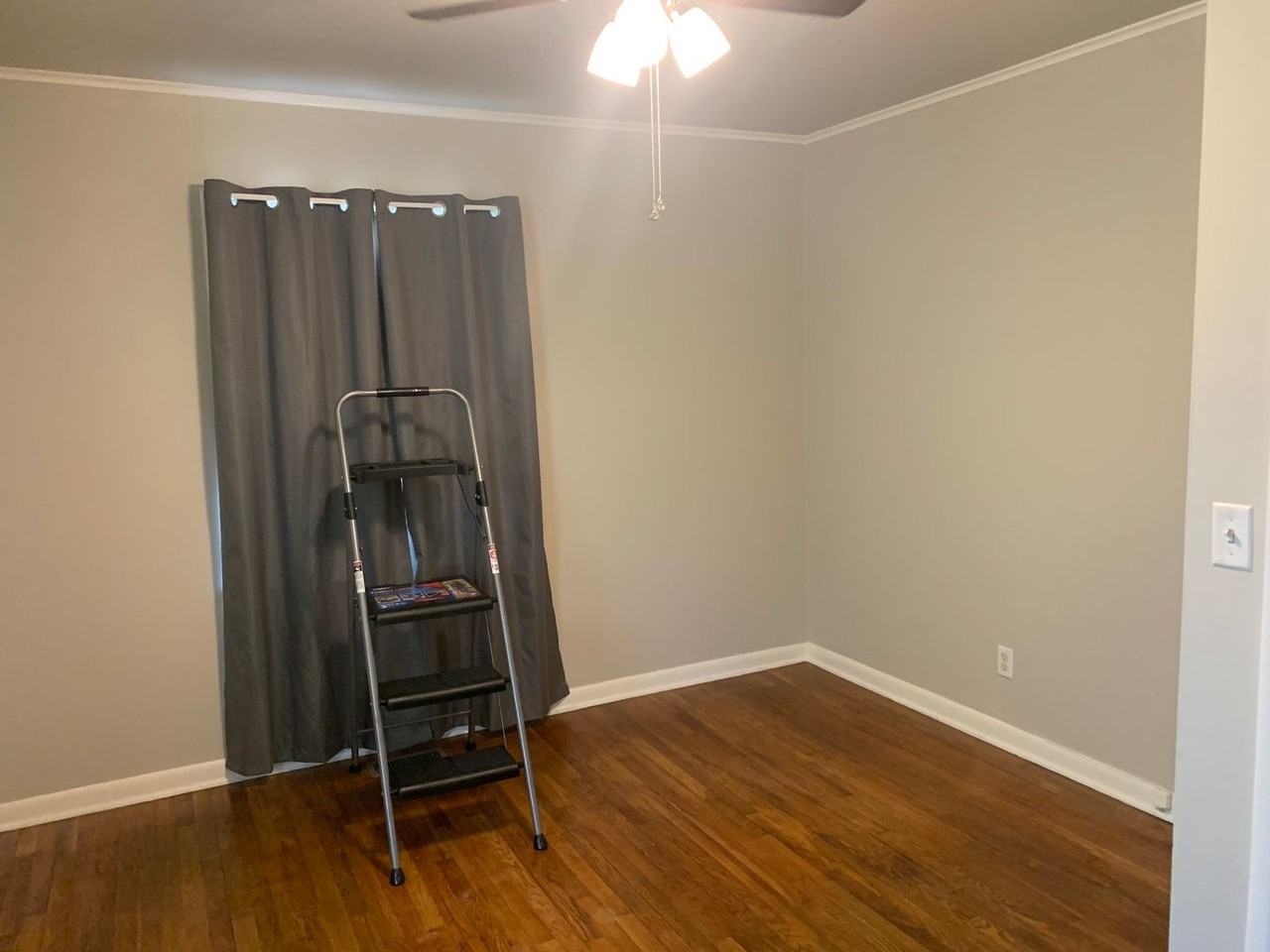 805 N Hall Ave - Photo 6 of 15