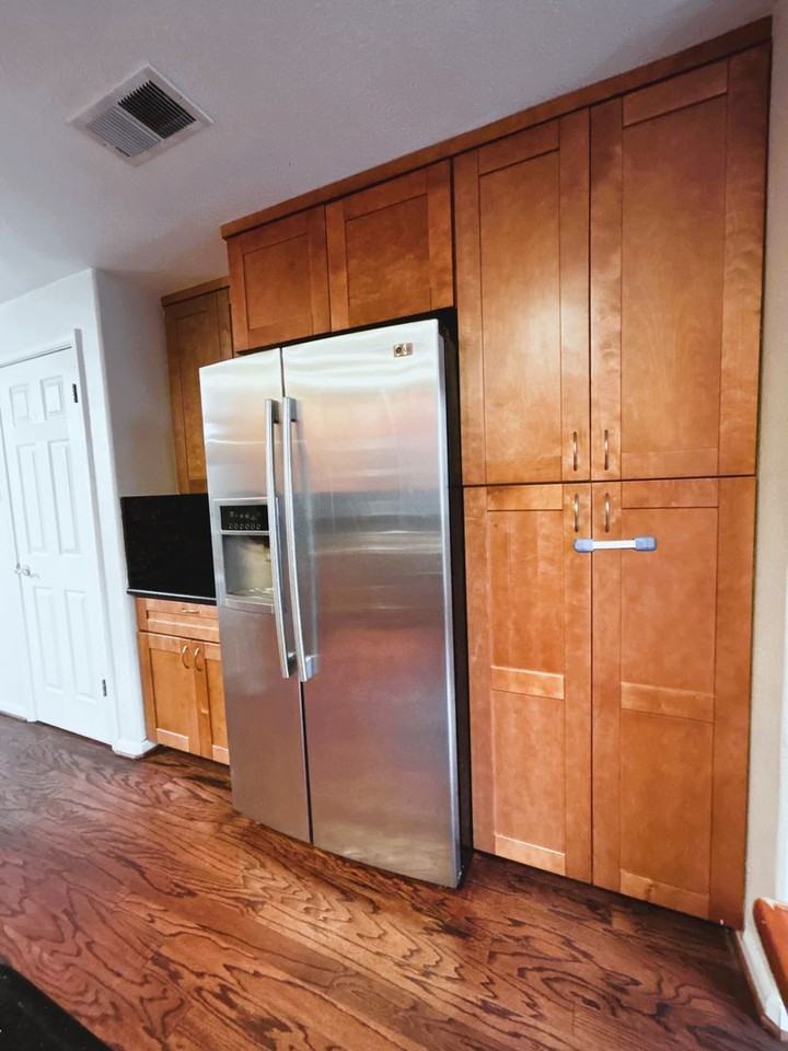 470 White Chapel Ave - Photo 2 of 18