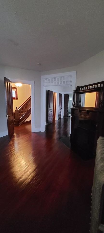 2510 Poppleton Ave - Photo 3 of 20