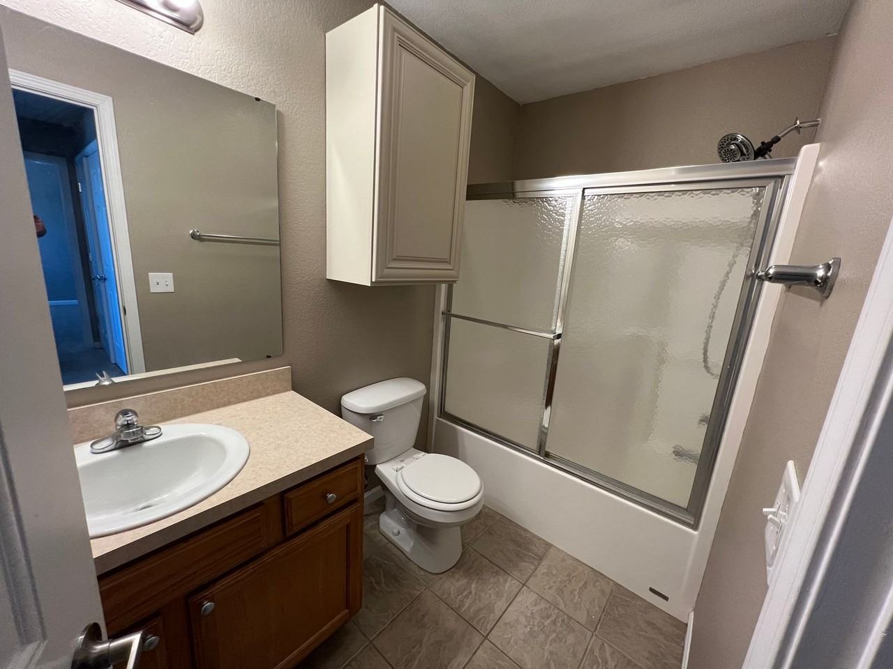 5107 Veronica Dr - Photo 3 of 18