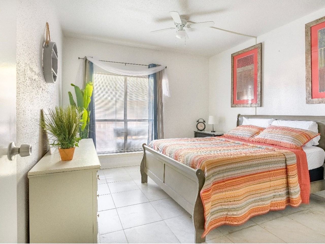 7950 N Stadium Dr - Photo 2 of 46