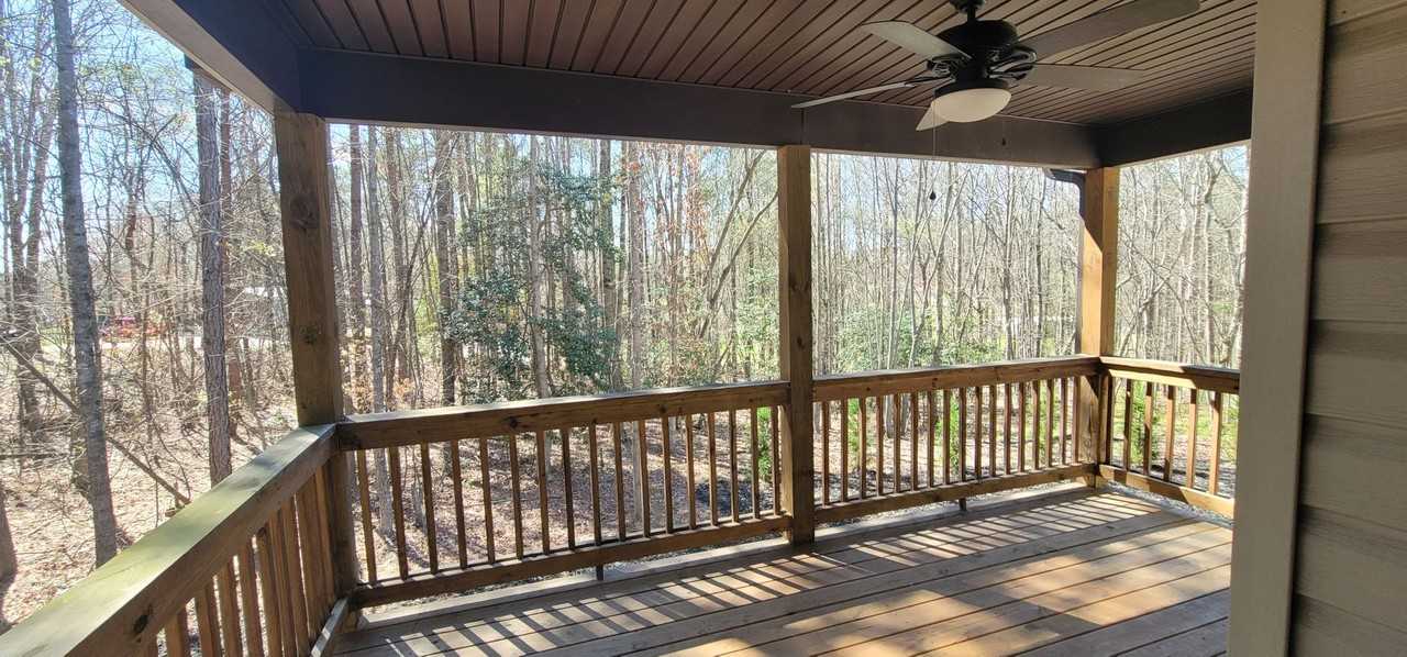 123 Ridgecrest Ct - Photo 3 of 23