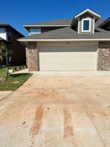 230 Sw 34th St #1213 - Photo 1 of 1