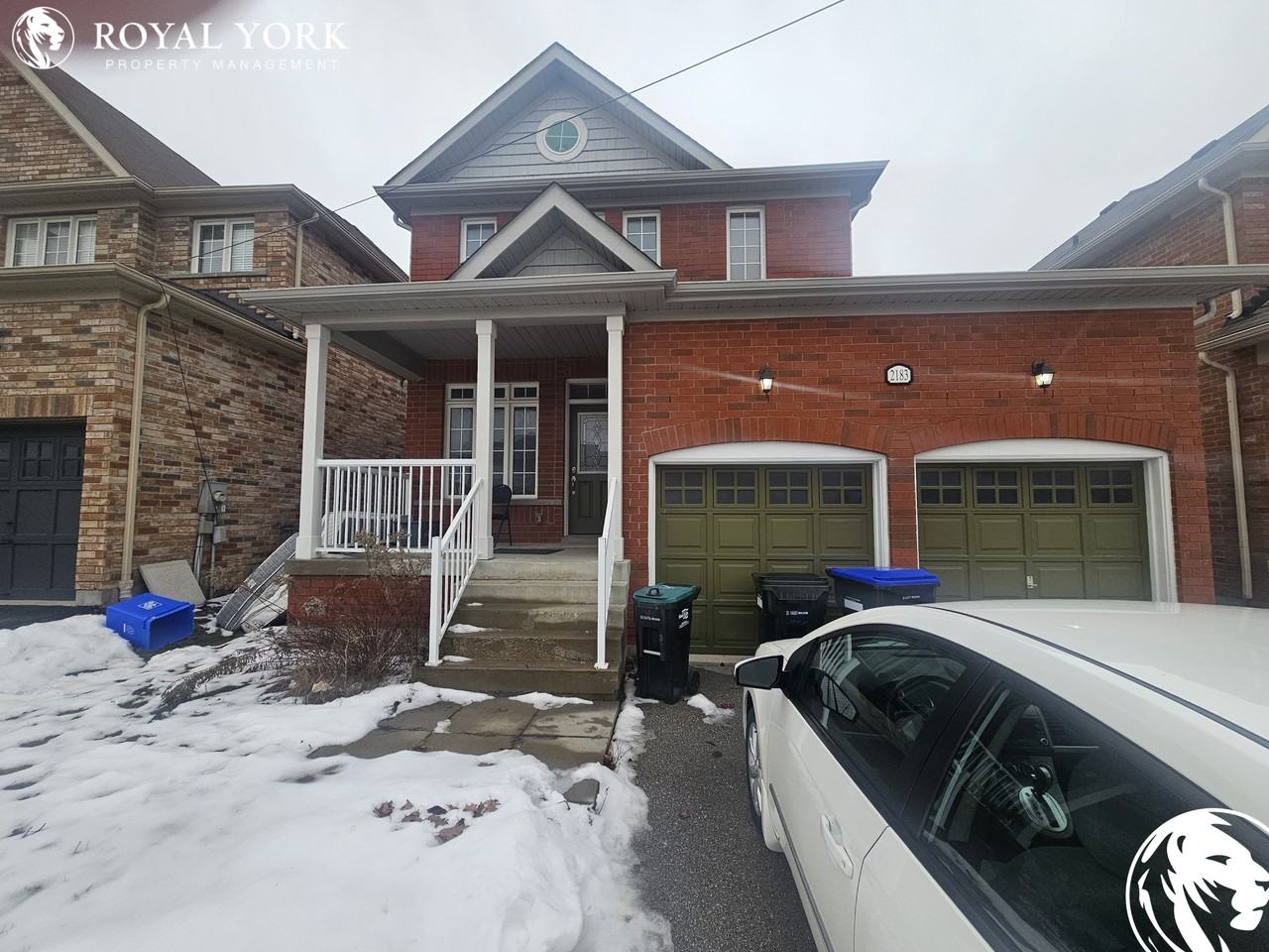 2183 Galloway Street, Innisfil, Ontario L9S 4B7 - Photo 2 of 20