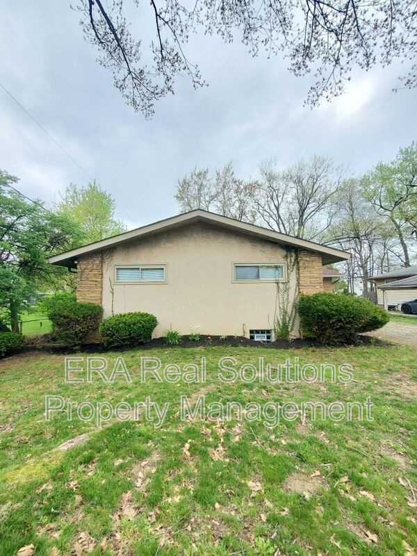 3050 Clermont Rd - Photo 3 of 36