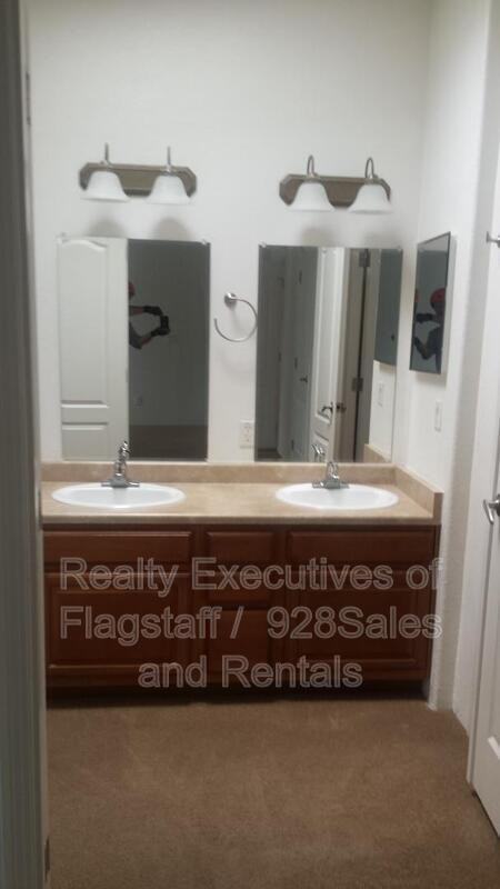 2494 W Coronado Ave - Photo 3 of 11