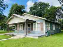 306 S Lee Ave - Photo 1 of 1