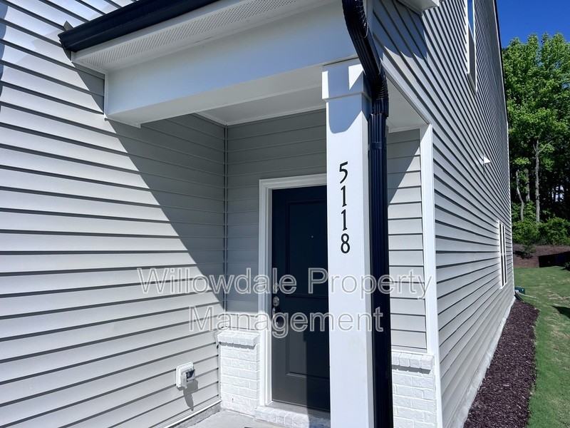 5118 Cambrey Dr - Photo 3 of 34