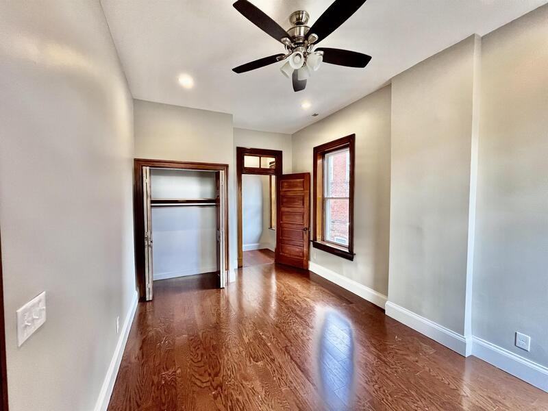 3820 Nebraska Ave - Photo 2 of 12