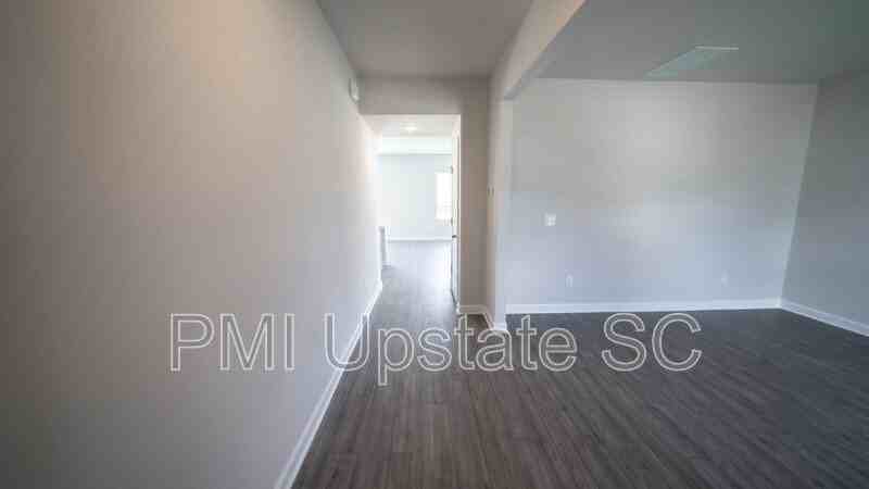 132 Layken Dr - Photo 2 of 30