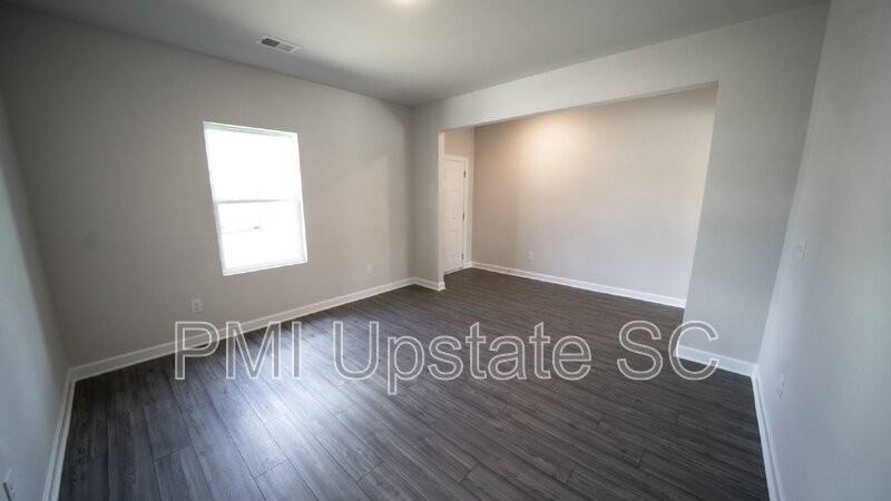 132 Layken Dr - Photo 3 of 30