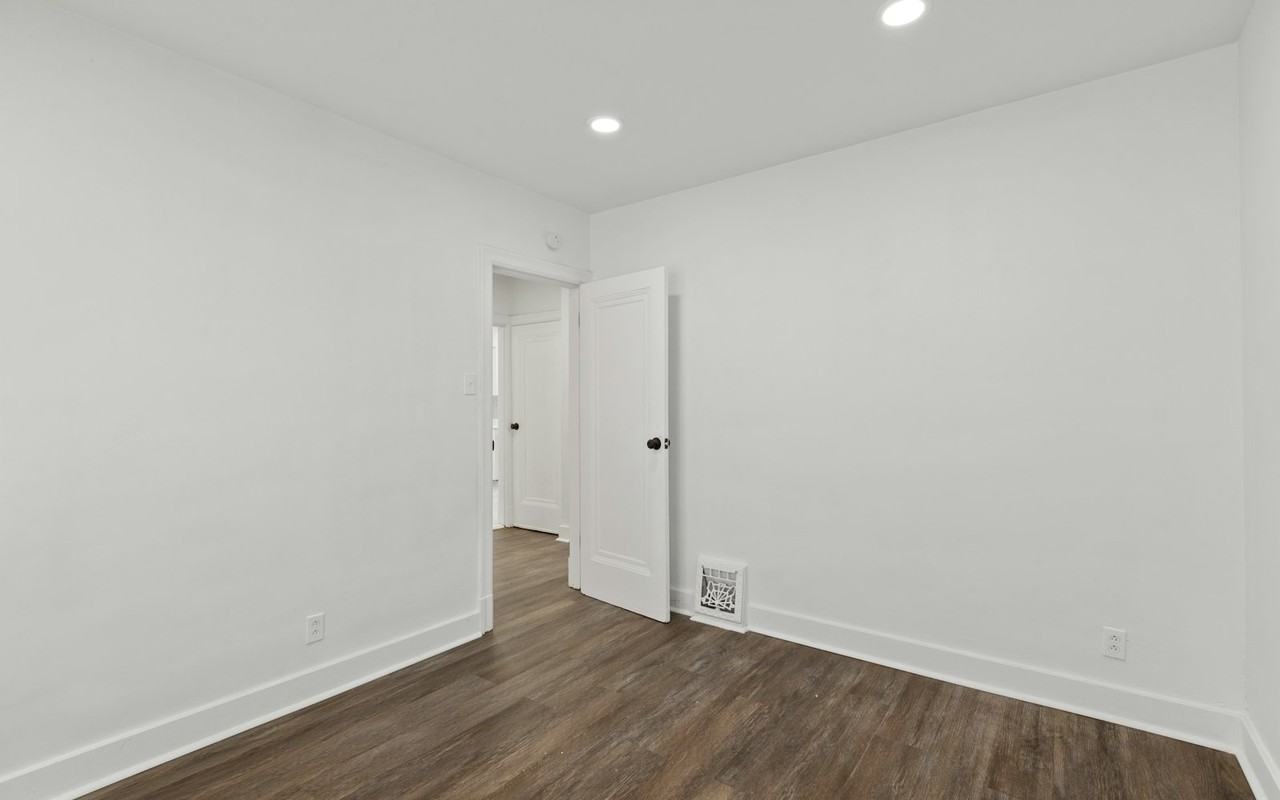 8937 Edna Street - Photo 3 of 15