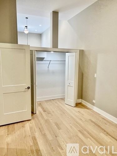 2901 North Milwaukee Avenue - Photo 4 of 6