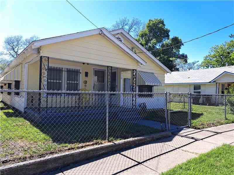918 Linn St - Photo 2 of 12