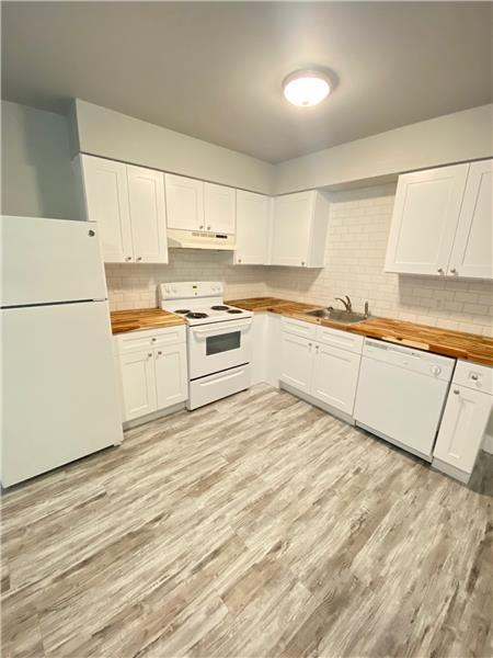 113 Woodhouse Ln #D - Photo 5 of 9