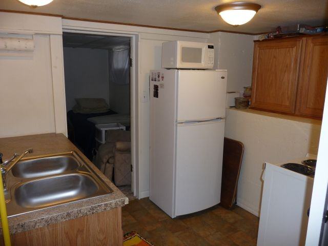518 1/2 Grand Ave - Photo 2 of 6