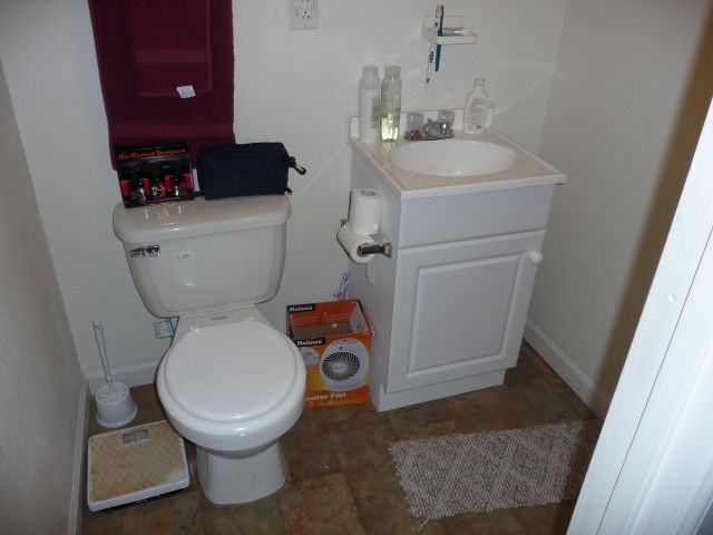 518 1/2 Grand Ave - Photo 3 of 6
