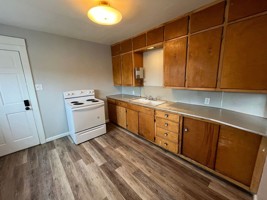 featured image of 112 E Garfield Ave