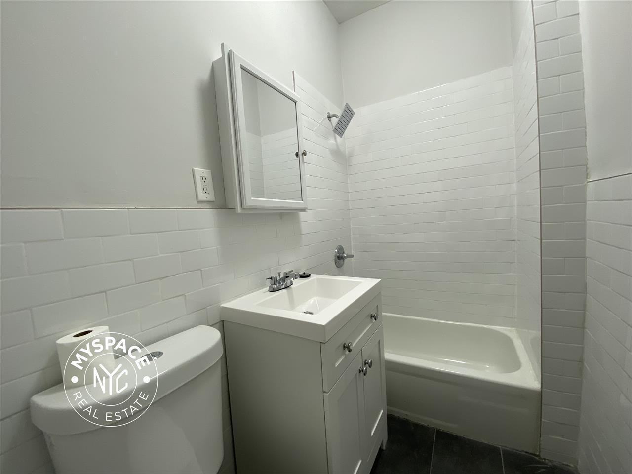 65 Wyckoff Ave #2R - Photo 2 of 7