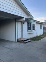 featured image of 903 E White Birch Ave