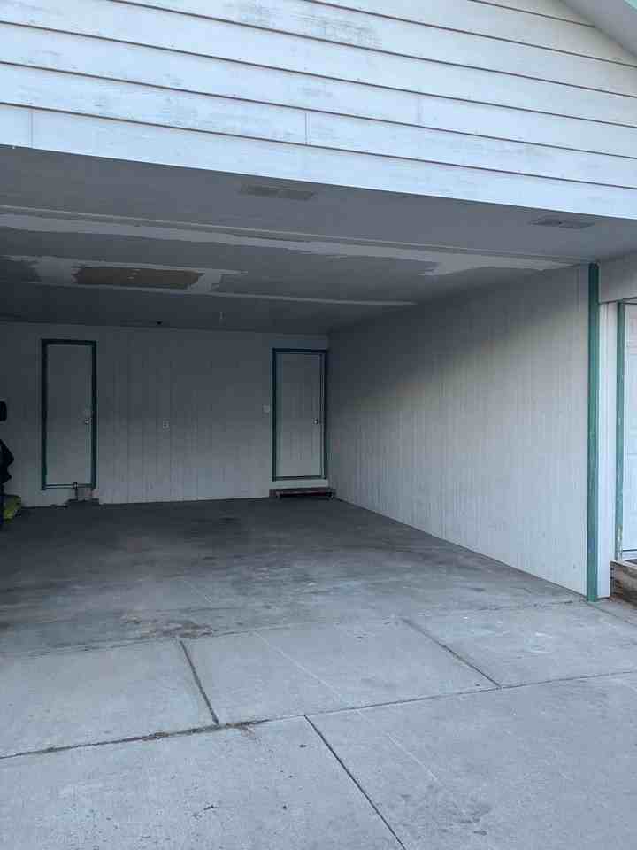 903 E White Birch Ave - Photo 2 of 20