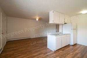 featured image of 1428 S California Ave