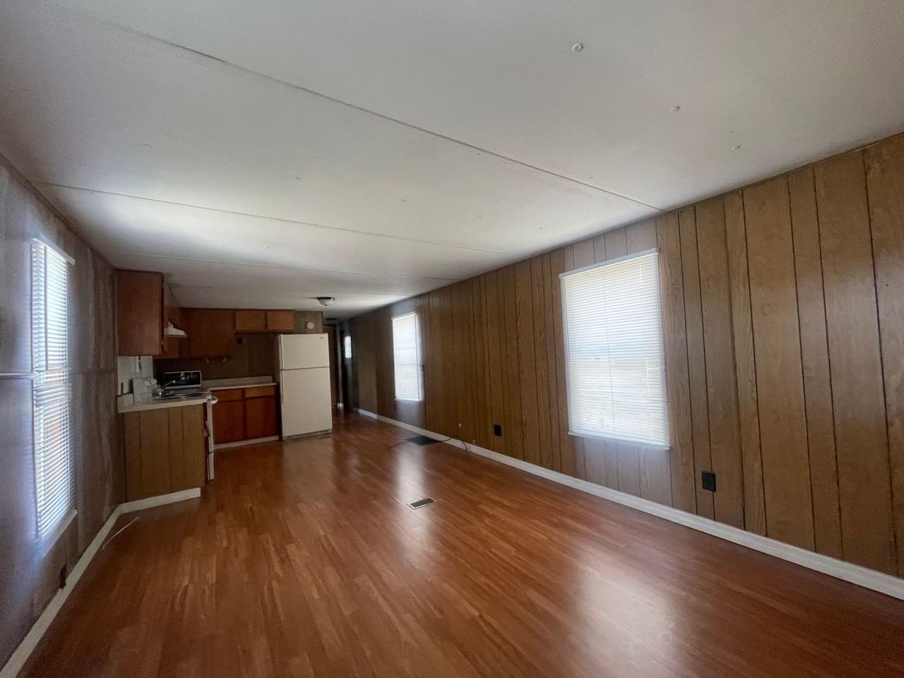 12616 Orange Lake Dr - Photo 3 of 8