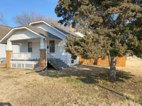 2080 Sw Washburn Ave - Photo 1 of 1